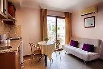 Hotel Romance Club